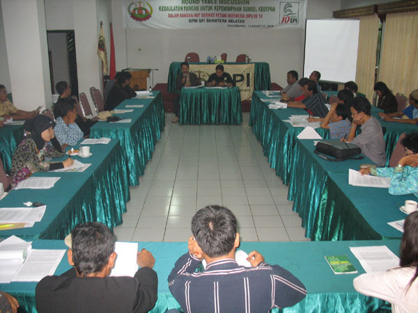 Rountable discussion tentang kedaulatan pangan di Palembang
